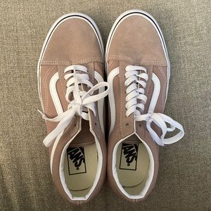Vans Ward Women’s Sneakers Size 9